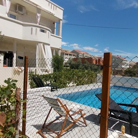 Rocco Apartments Pag Town Exterior foto