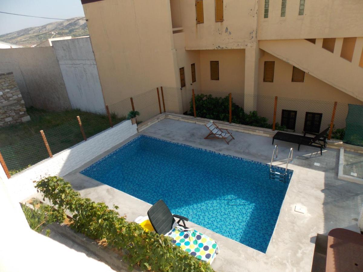 Rocco Apartments Pag Town Exterior foto